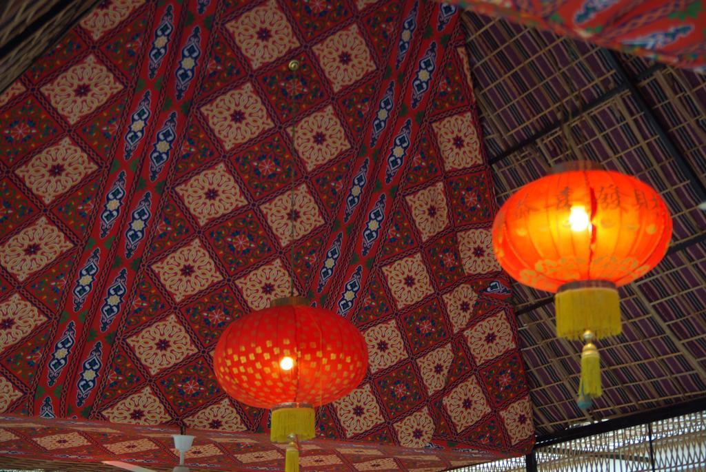Pyramids Luxor Hotel & Spa Bagian luar foto